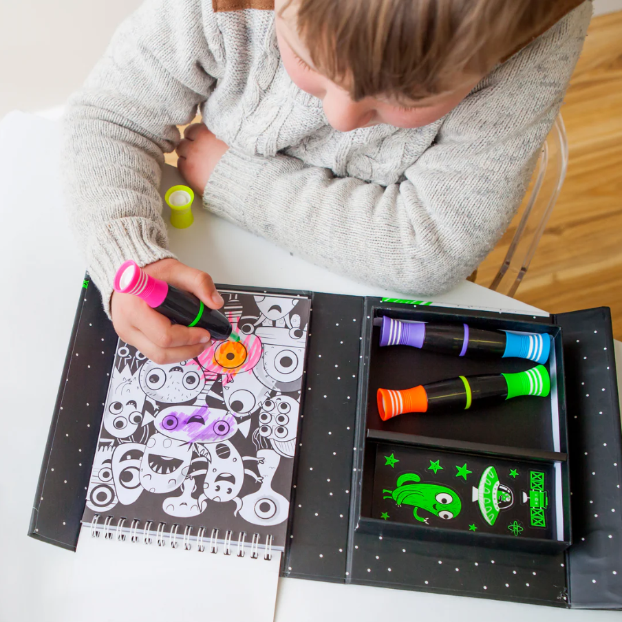 סט צביעה ניאון - כוכבי הכביש Tiger Tribe - דוארט | DoArt