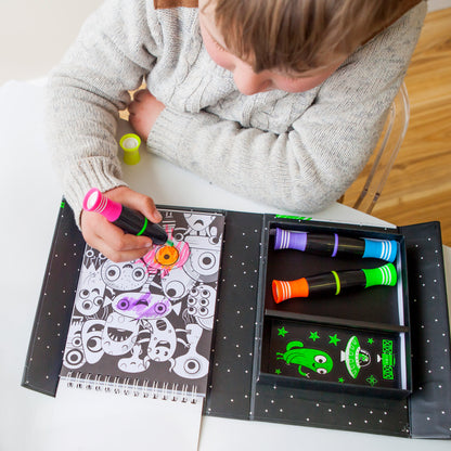 סט צביעה ניאון - חלל Tiger Tribe - דוארט | DoArt