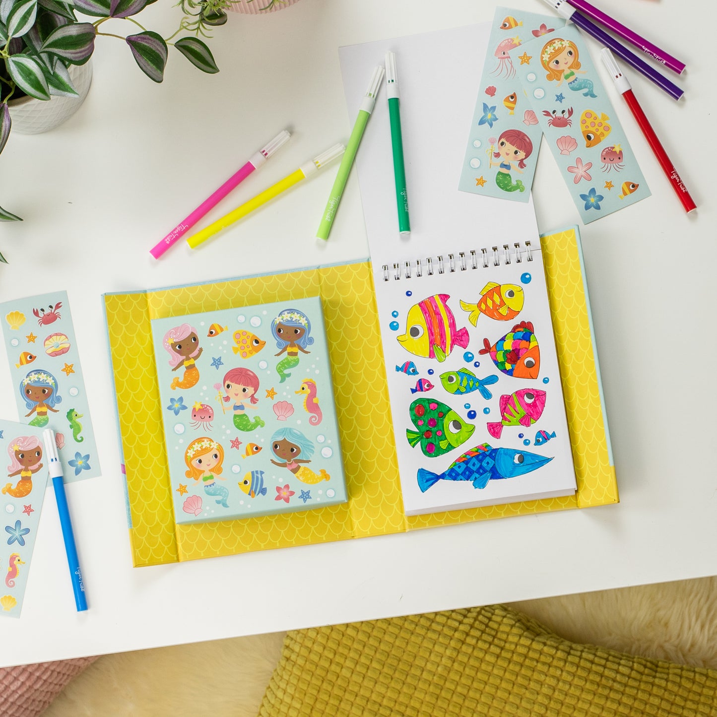 סט צביעה - בנות הים Tiger Tribe - דוארט | DoArt