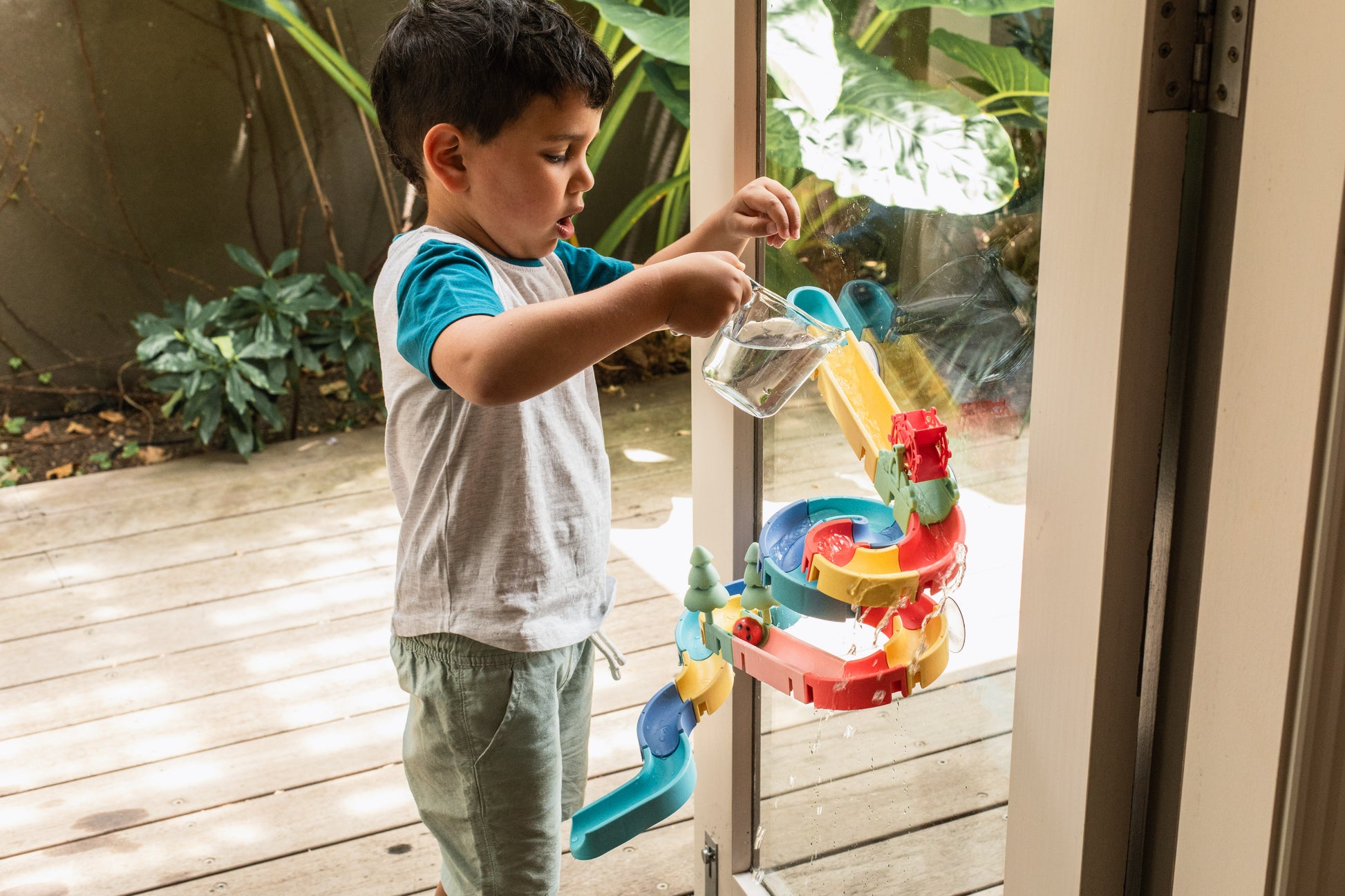 מגלשת מים לאמבטיה Tiger Tribe - דוארט | DoArt