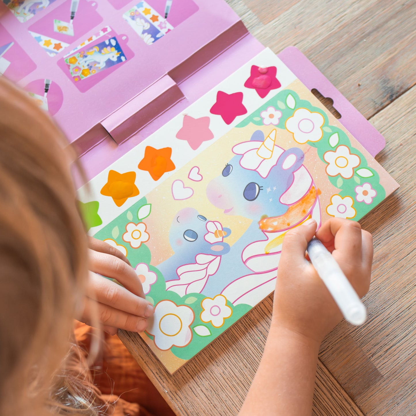 ערכת צביעת תמונה בצבעי מים - חדי קרן Tiger Tribe