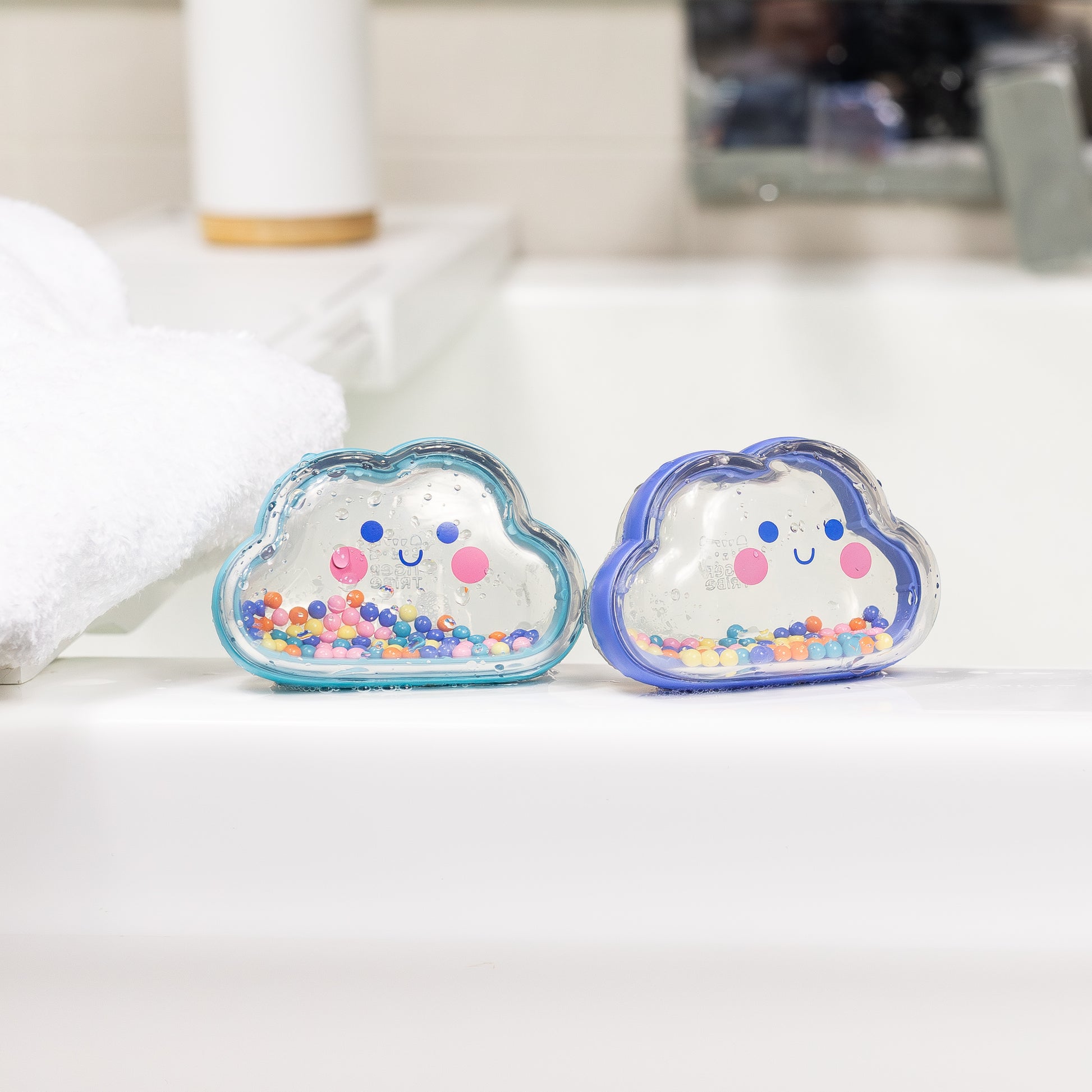 שייקרים לאמבטיה עננים צבעוניים - Tiger Tribe - דוארט | DoArt