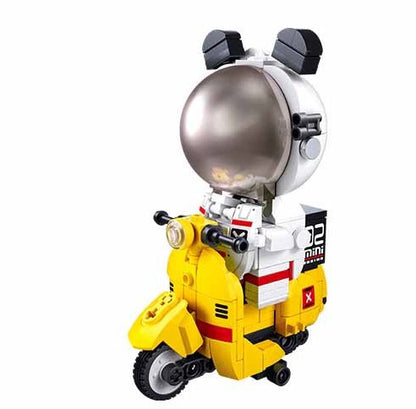 אבני בנייה - אסטרונאוט על אופנוע Sluban - דוארט | DoArt