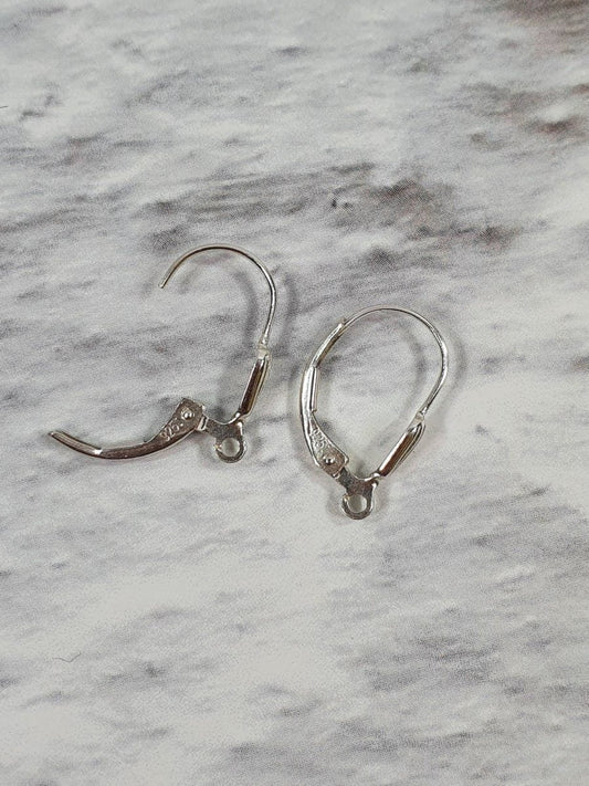 2 זוגות עגילי D מעוטרים בדוגמת צדף Silver 925 - דוארט | DoArt