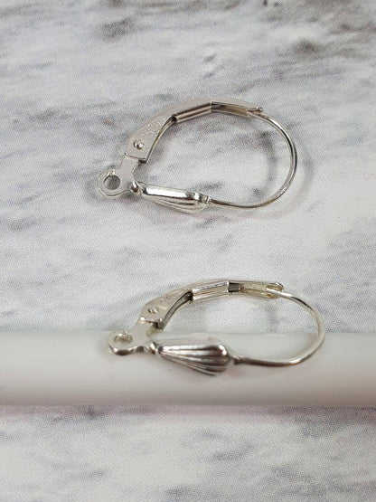 2 זוגות עגילי D מעוטרים בדוגמת צדף Silver 925 - דוארט | DoArt
