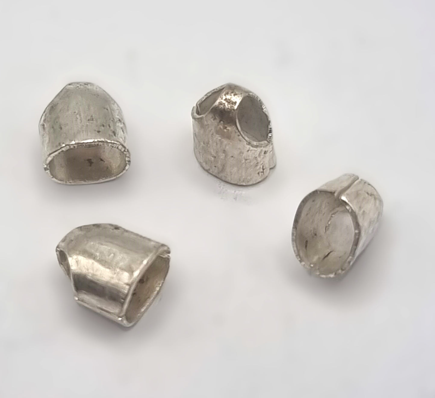 סופית עדינה להדבקה 3 מ"מ ציפוי מוכסף - דוארט | DoArt