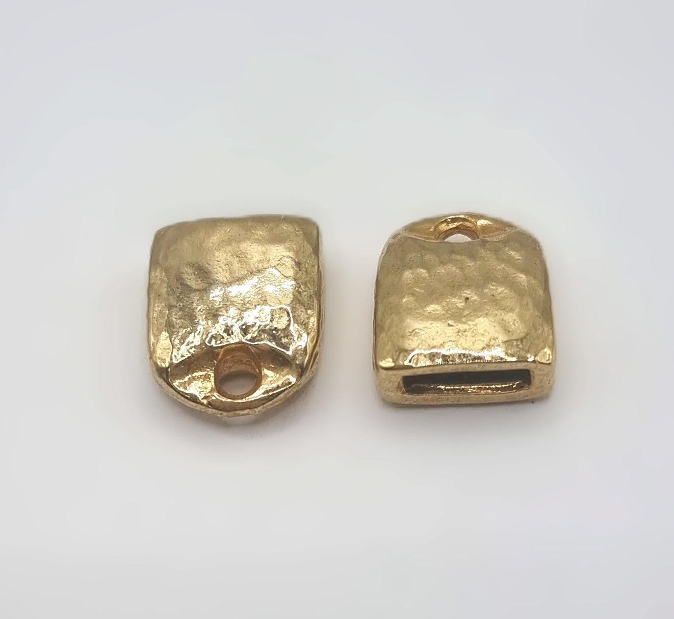 סופית שטוחה יצוקה להדבקה 8 מ"מ ציפוי Gold Plated - דוארט | DoArt