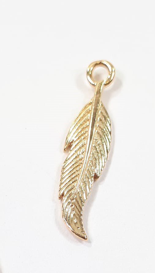 תליון נוצה בינונית DEEP GOLD - דוארט | DoArt