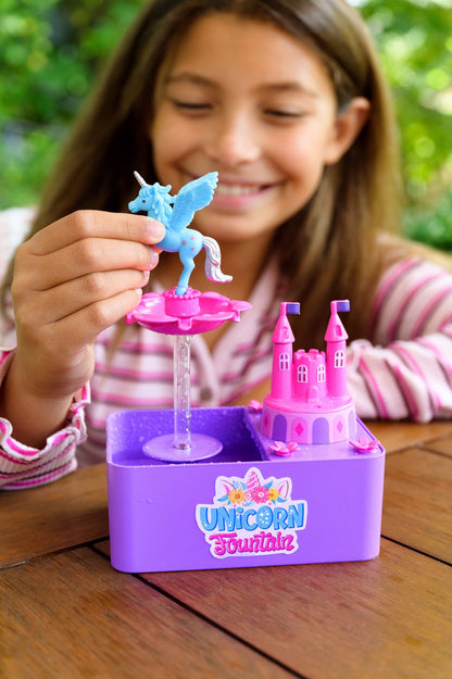 מזרקת חד קרן - מעצבים צעירים 4M - דוארט | DoArt